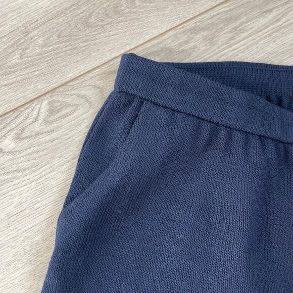St. John Flat Front Knit Dress Pants Women's Size 14 Short Navy Blue - Picture 4 of 10